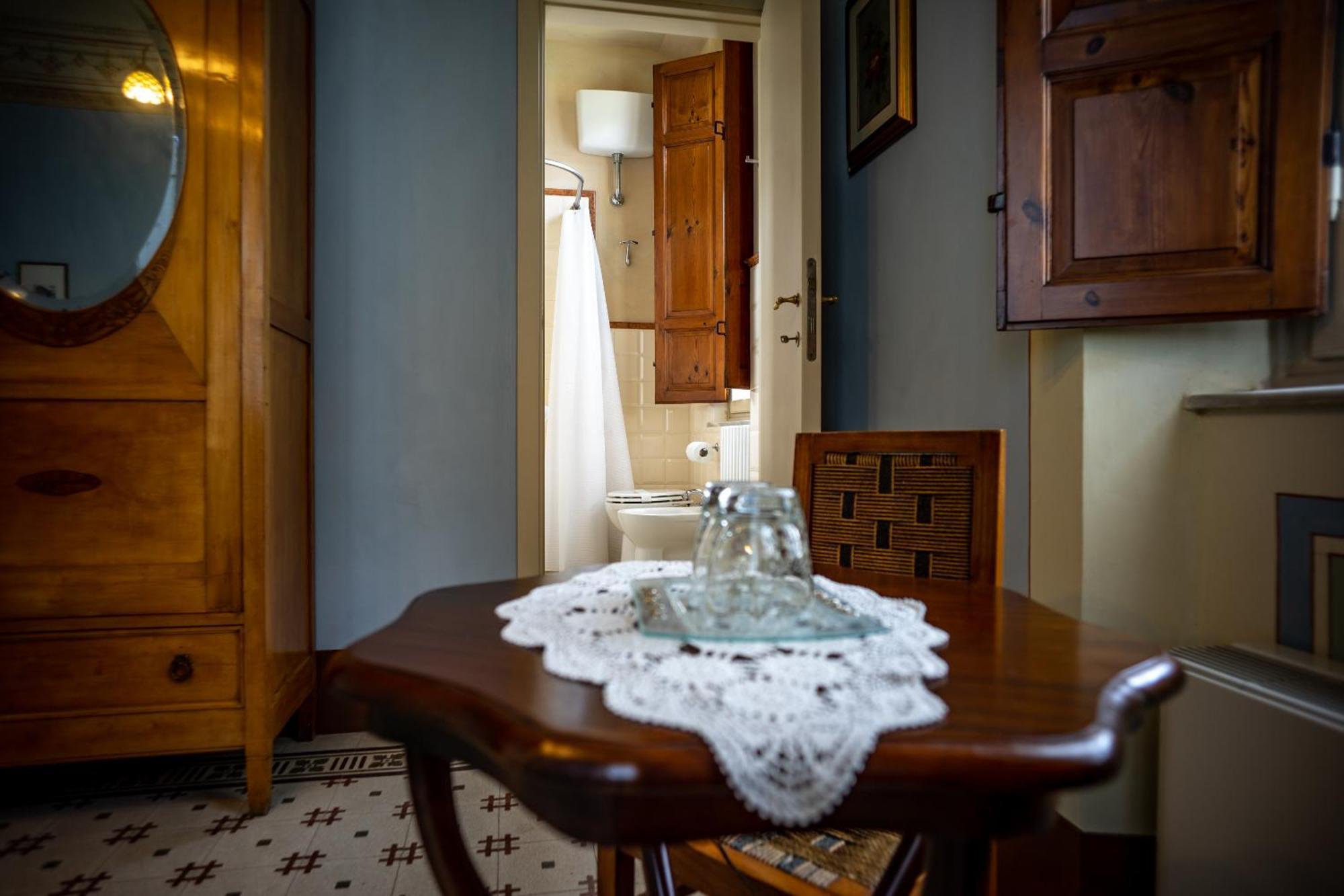 Marta Guest House Lucca Habitación foto